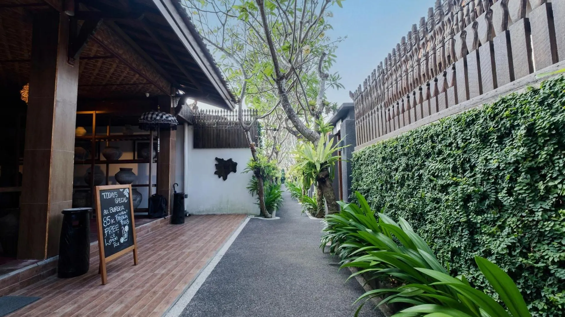 Villa Alam Bidadari Seminyak Indonesia